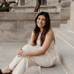 Meet your Posher, Ana